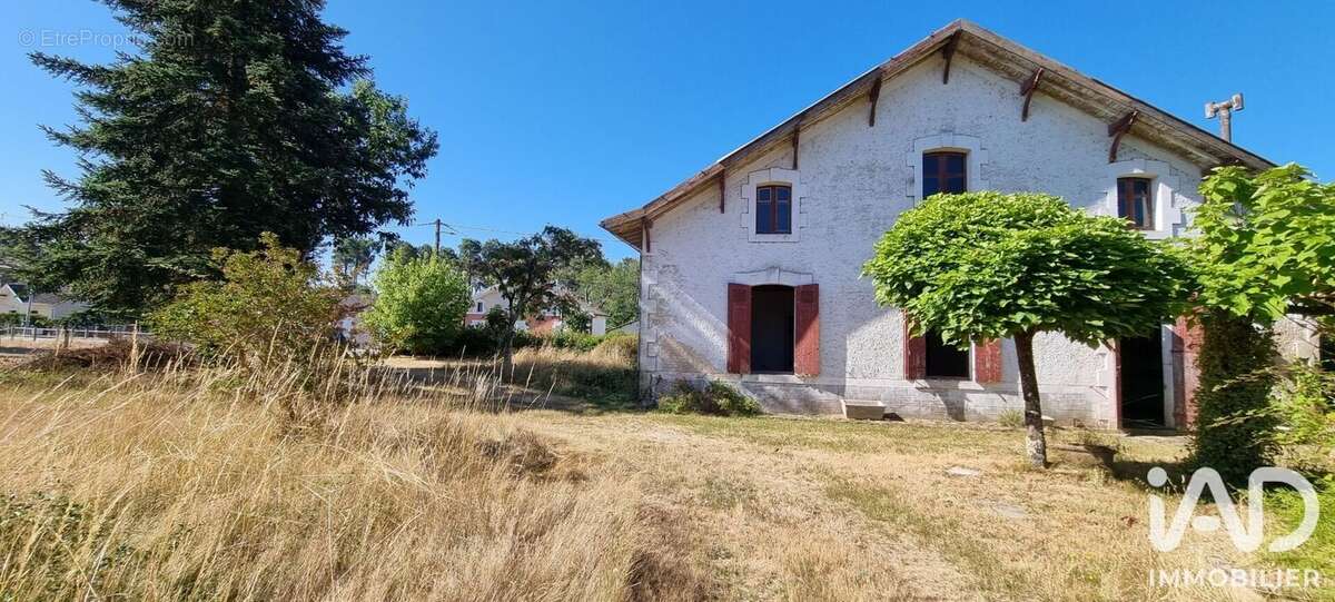 Photo 2 - Maison à BELIN-BELIET