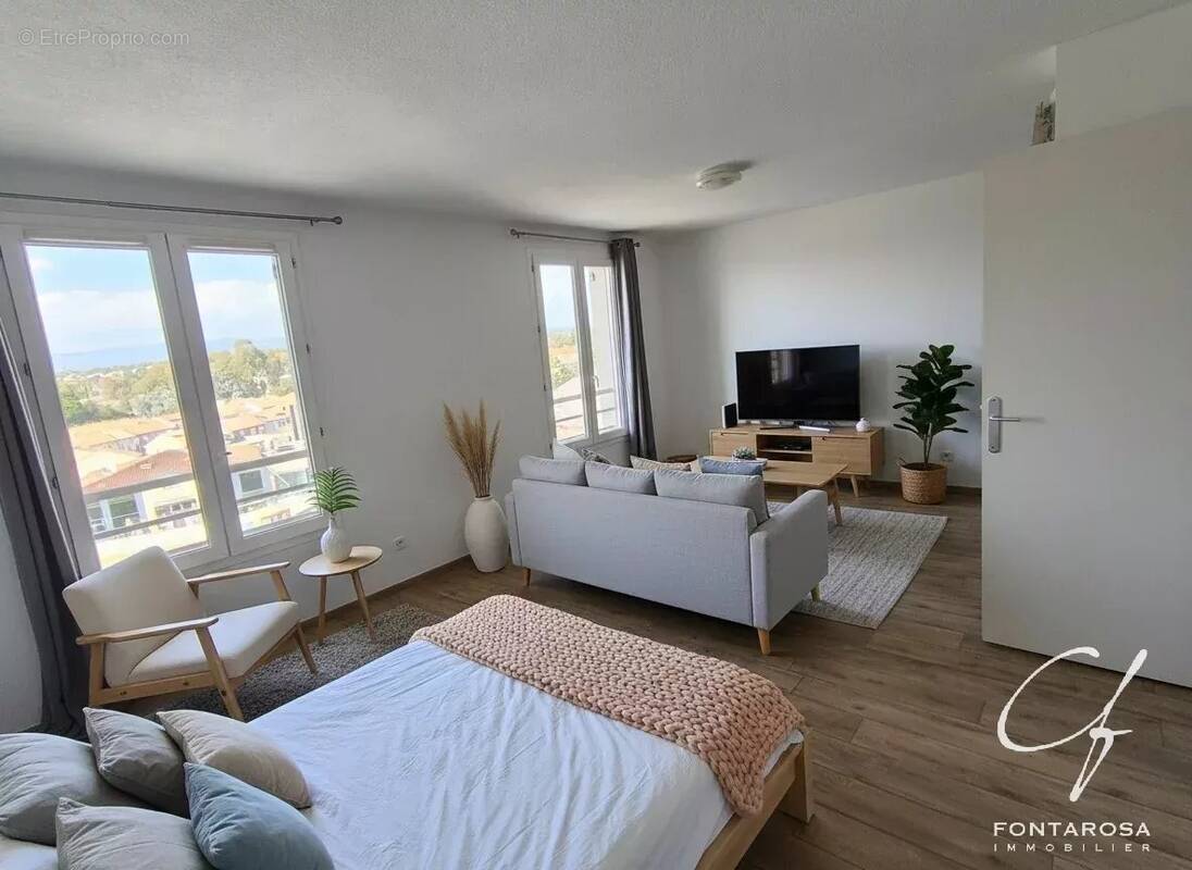 Appartement à FREJUS
