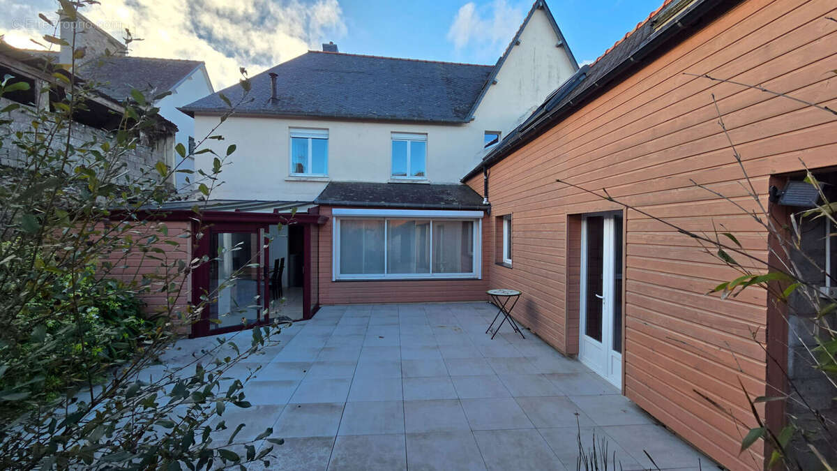 Appartement à BEGARD