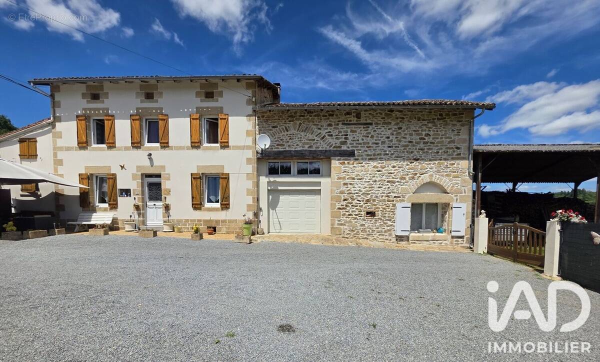 Photo 1 - Maison à THOURON