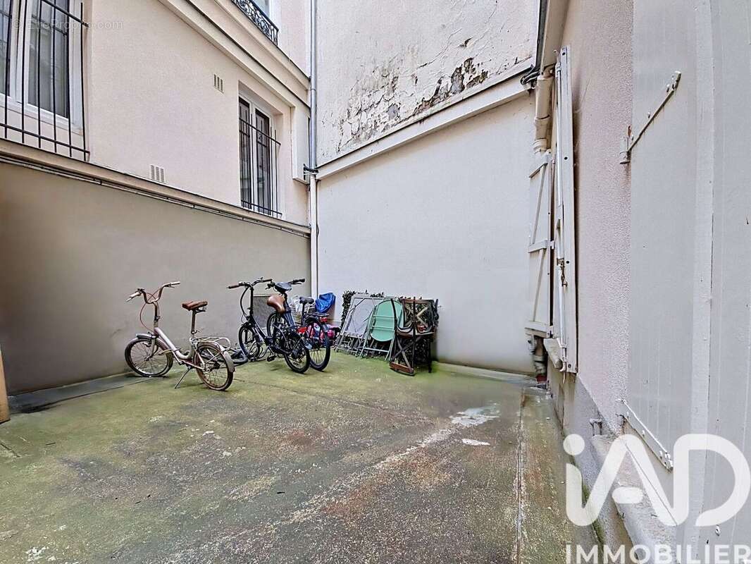 Photo 8 - Appartement à PARIS-18E