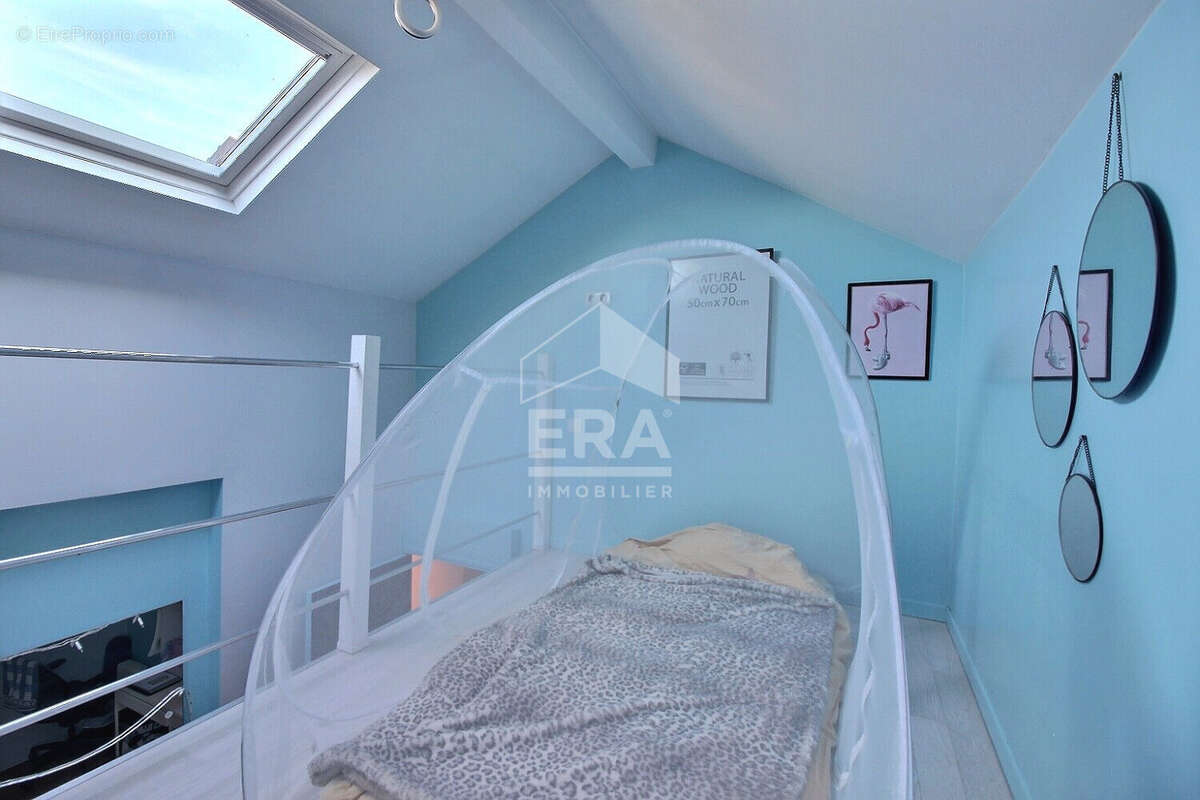 Maison à VILLENEUVE-LA-GARENNE