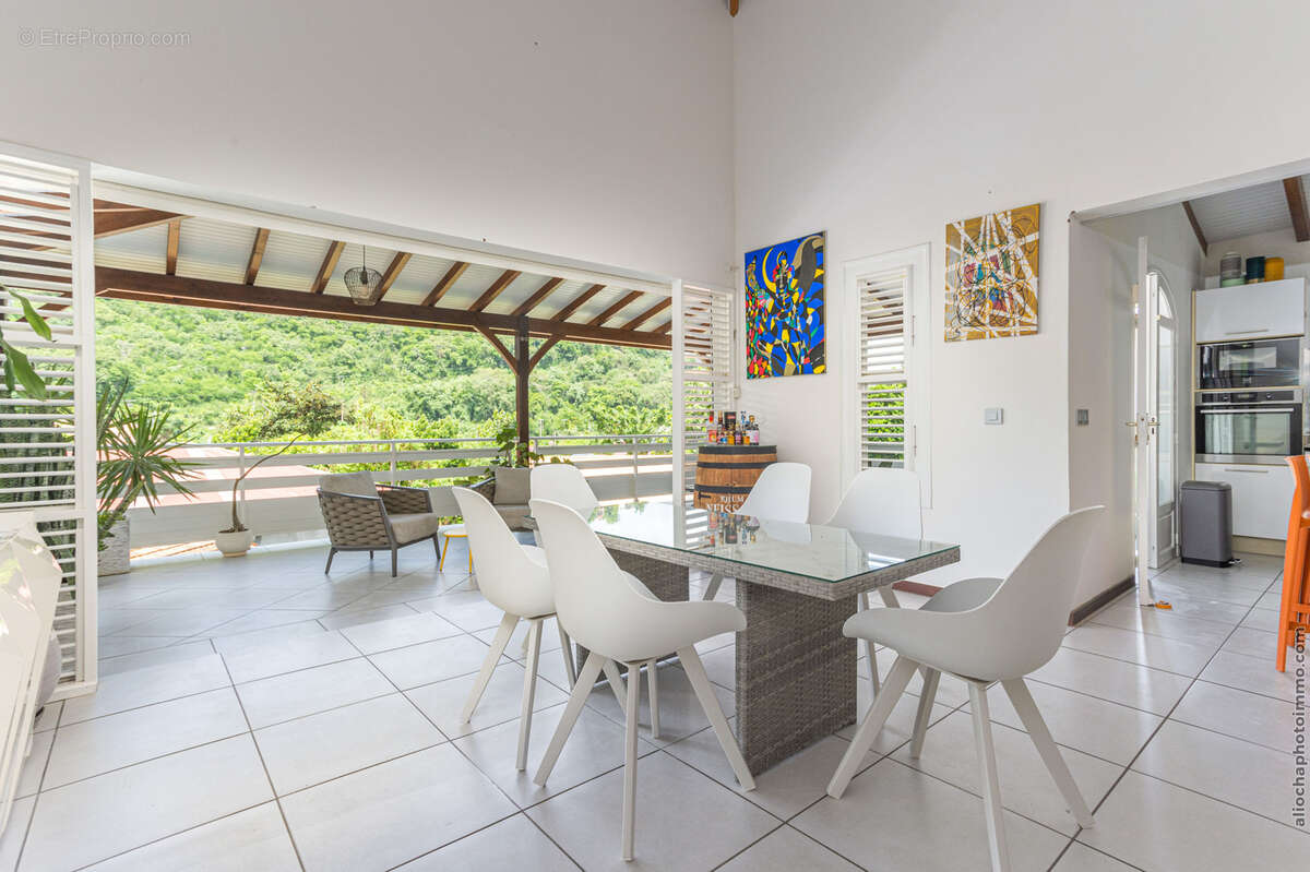 Maison à CASE-PILOTE