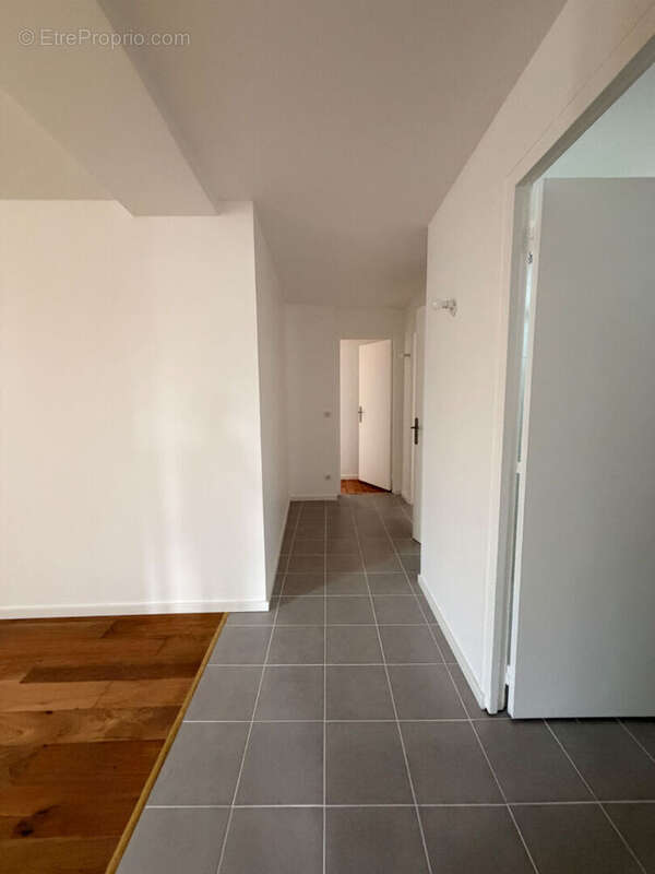 Appartement à ORRY-LA-VILLE