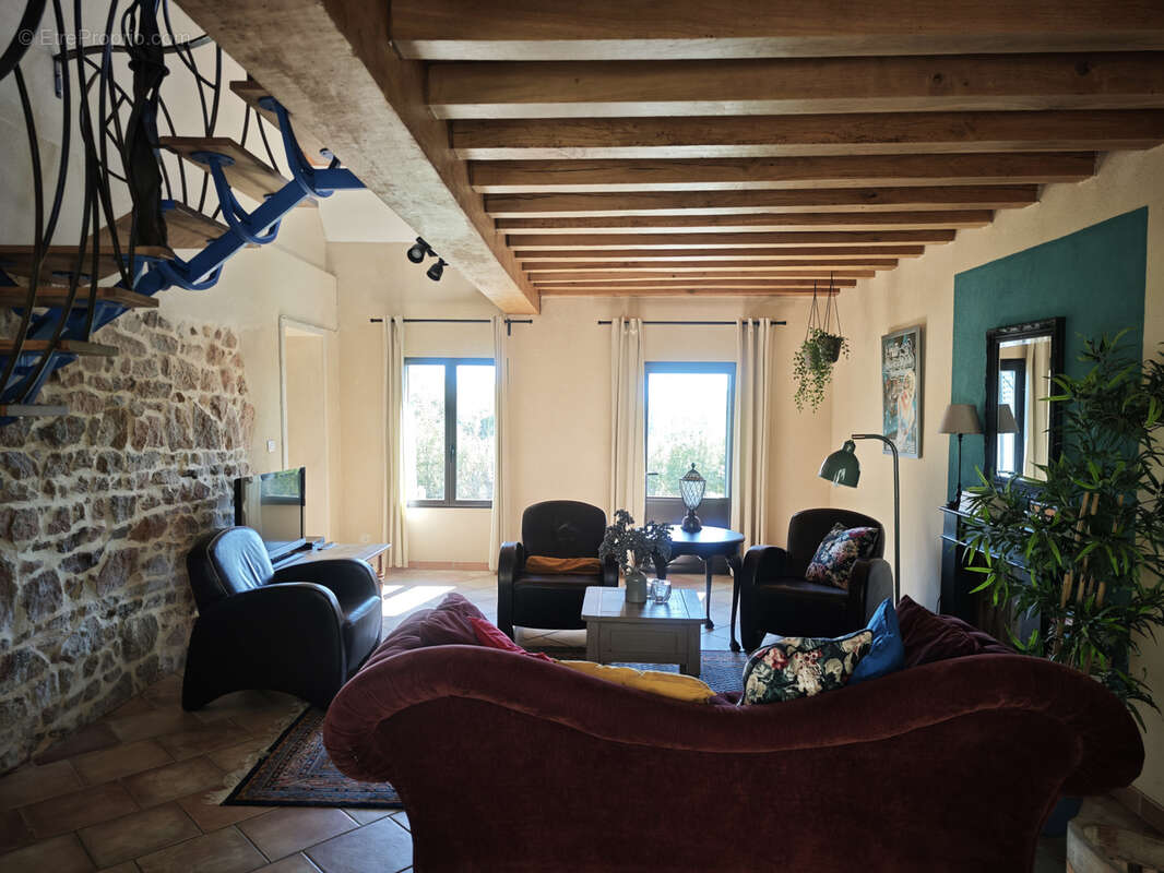 Maison à SAINT-FRANCHY
