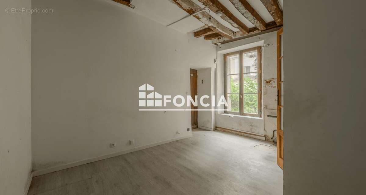 Appartement à VERSAILLES