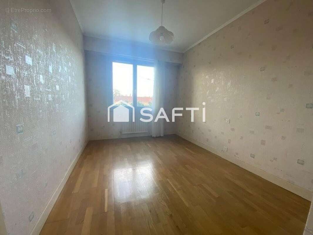 Photo 6 - Maison à BOUGUENAIS