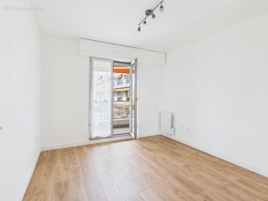 Appartement à NOGENT-SUR-MARNE