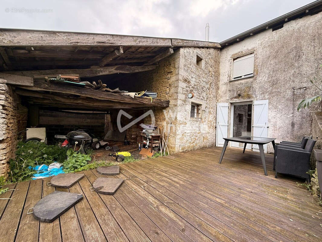 Maison à BREUX