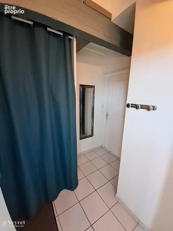 A ne pas rater !!! T2  de 44,43 m2 avec stationnement privatif  dans petite copropriété de 6 lots sécurisée, - photo 9