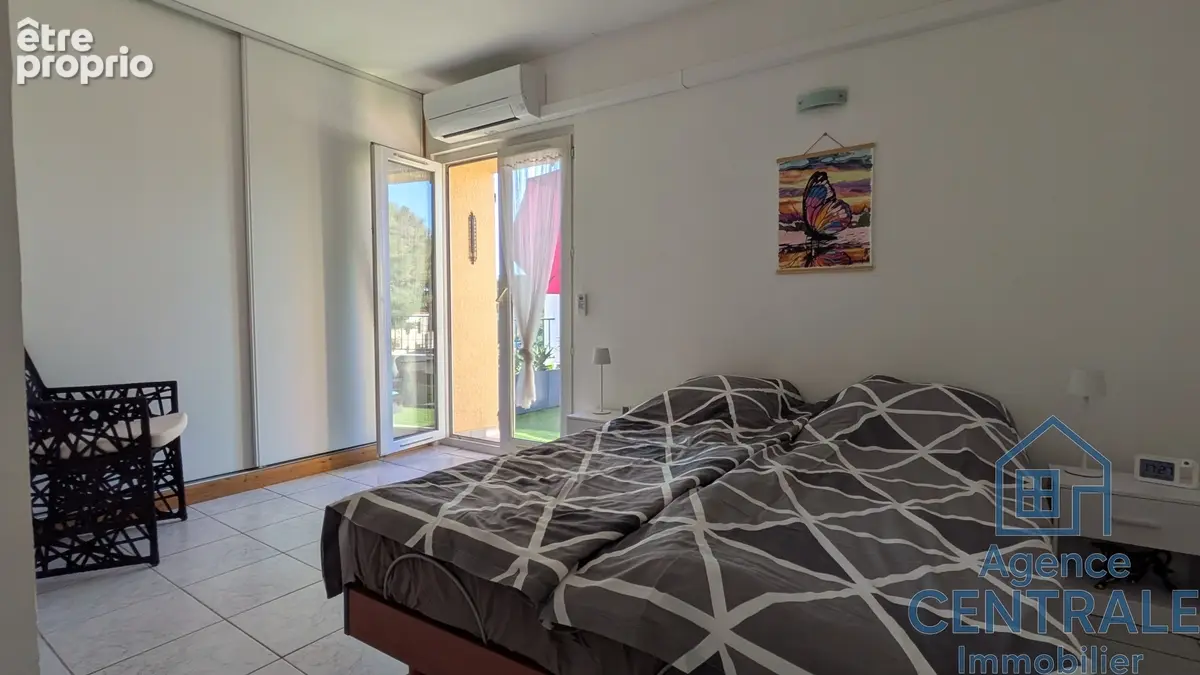 Appartement 2 pièces 40 m² à vendre à La Ciotat (13600) - photo 7