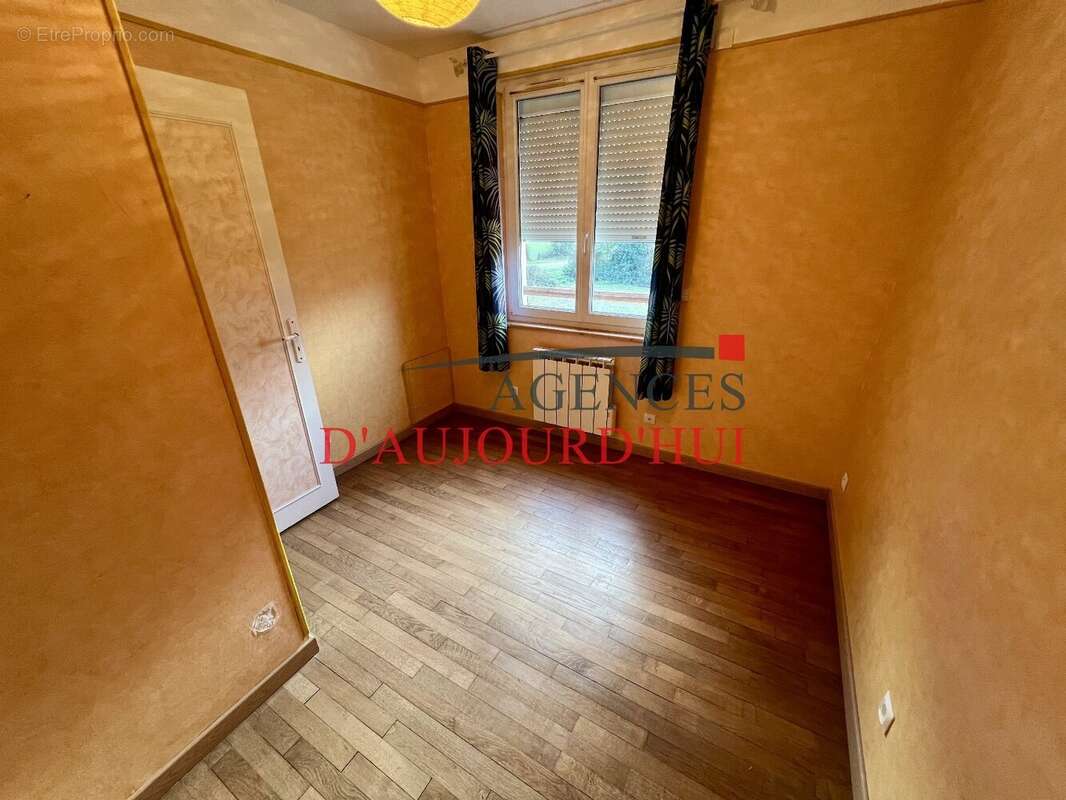 Maison à VILLERS-BOCAGE