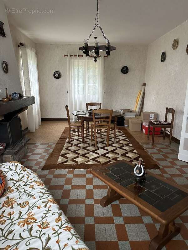 Maison familiale 4 chambres  Fort potentiel à 5 min de Bourgtheroulde - photo 5