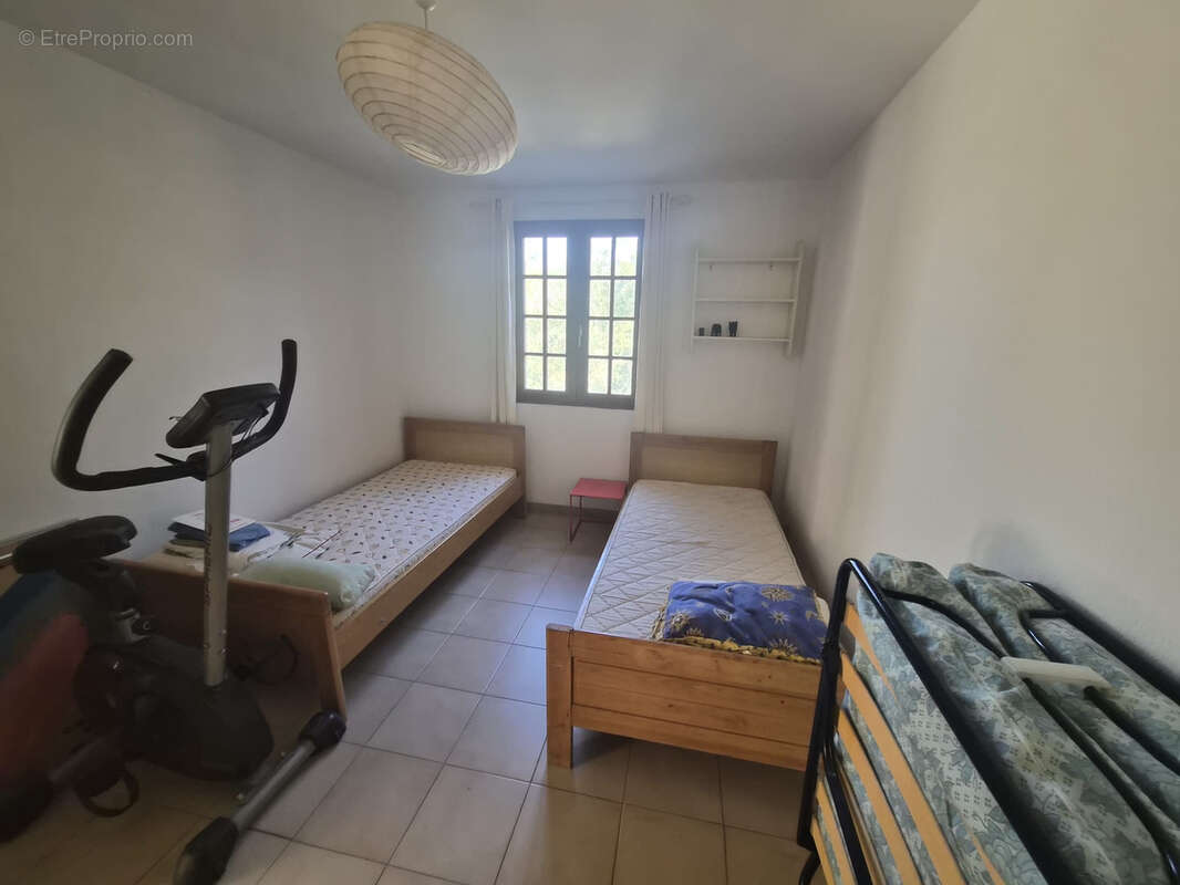 Maison à PLAN-DE-LA-TOUR