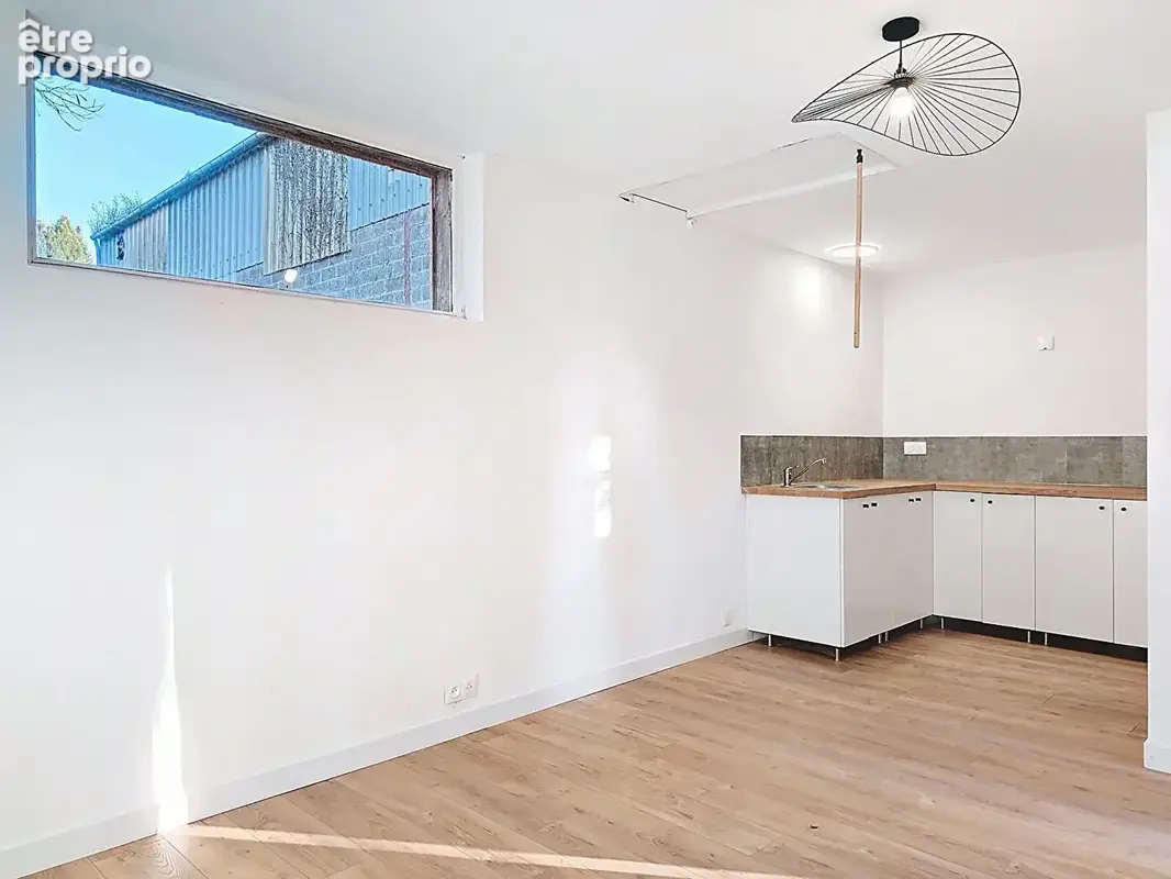 Maison entièrement rénovée avec studio indépendant Centre bourg - photo 20