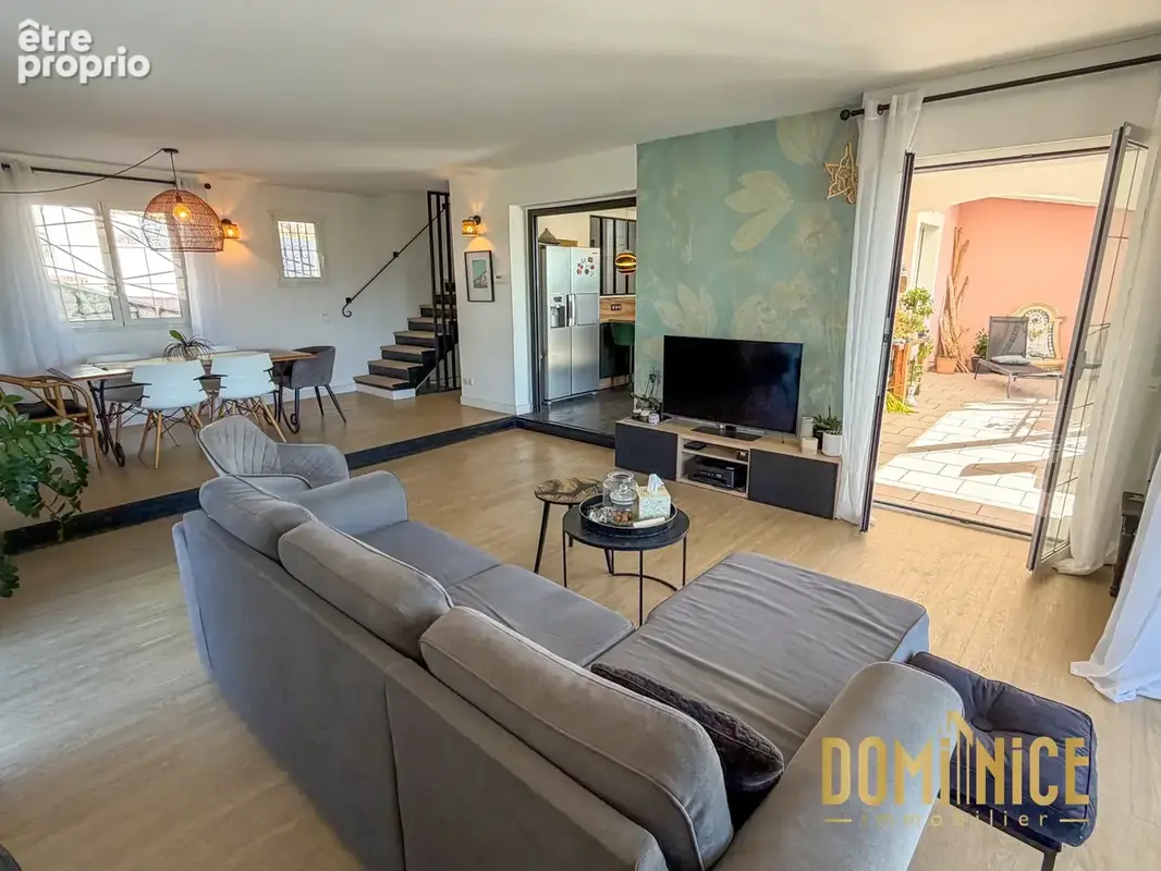 Cagnes-sur-Mer Les Collettes   Villa 233 m2, piscine à débordement, vue mer et espace bien-être - photo 12