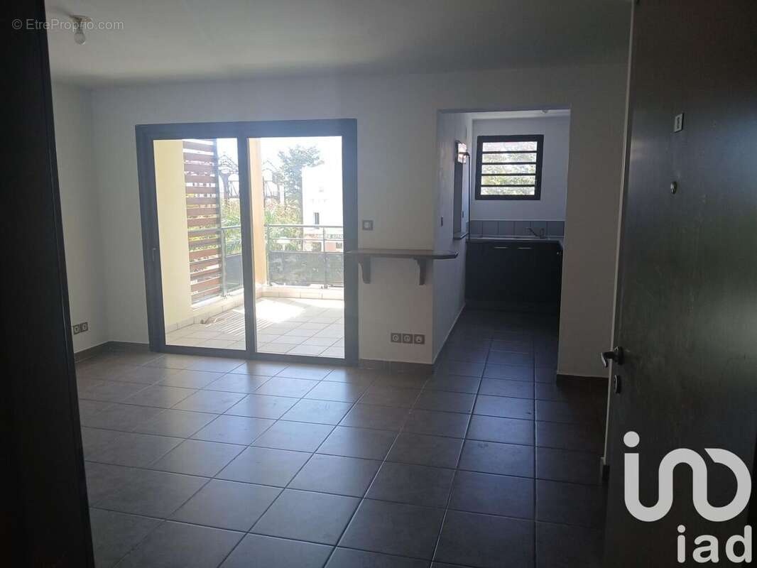 Photo 5 - Appartement à SAINTE-SUZANNE