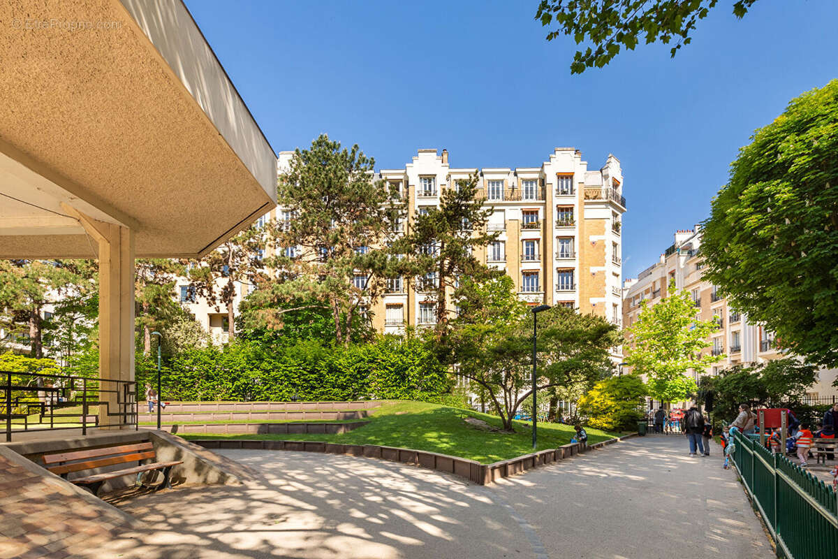 Appartement à ASNIERES-SUR-SEINE