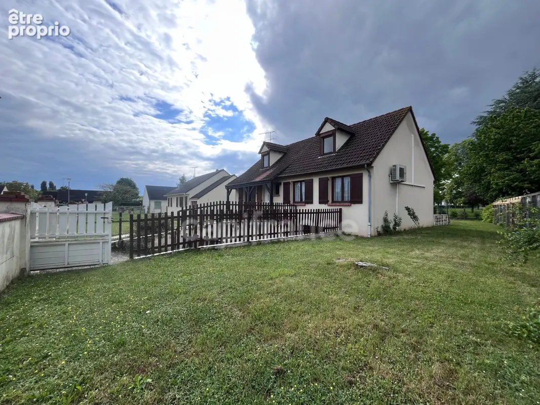 Pavillon familial sur sous sol total - 4 chambres -1 bureau - sur 626m2 de terrain - CHATILLON COLIGNY (45) - photo 17