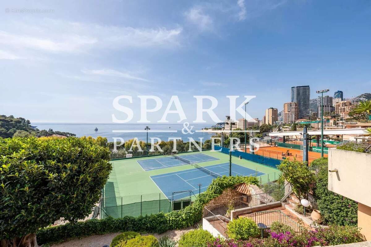 Appartement à ROQUEBRUNE-CAP-MARTIN