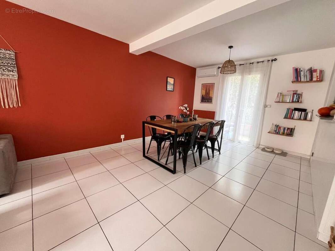   - Appartement à TOULOUGES