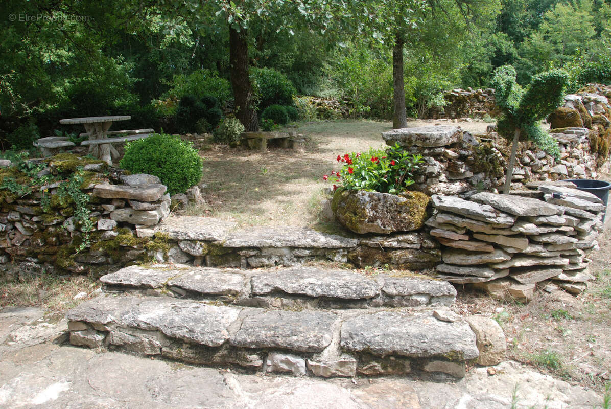  maison  en  pierre - photo 3