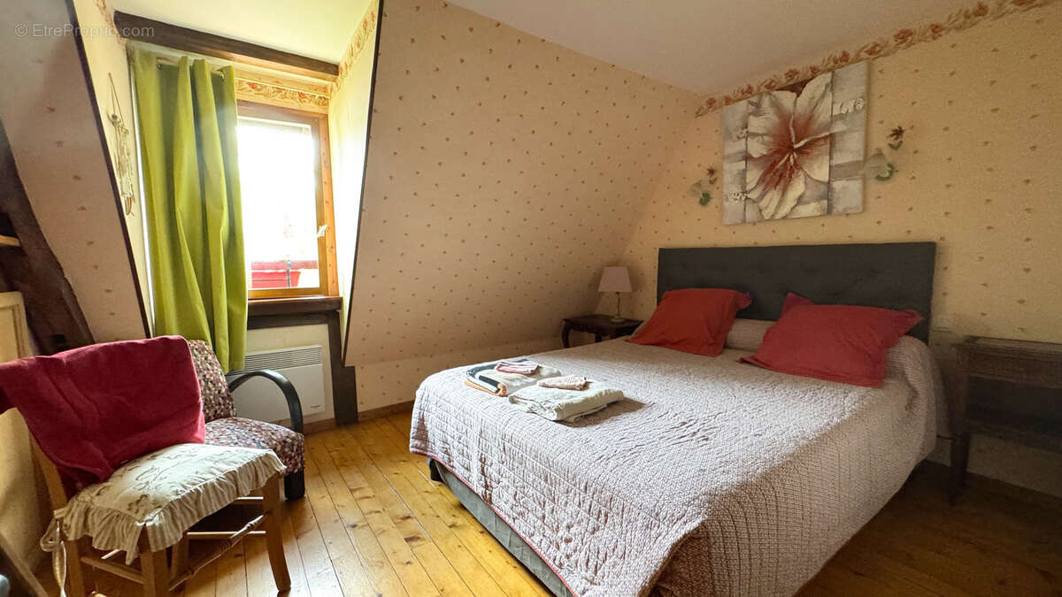 Maison à LA LANDE-SAINT-LEGER