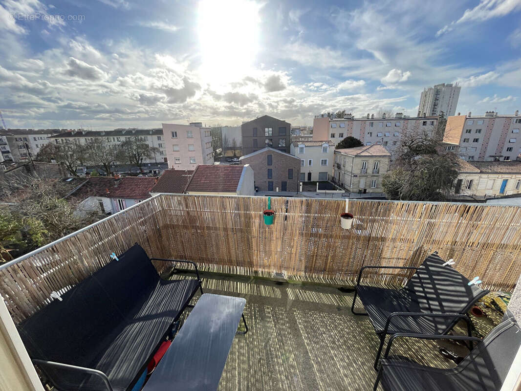 Appartement à BORDEAUX