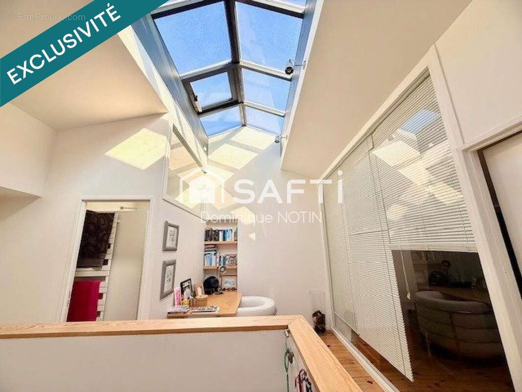 Appartement 117 m² à Arnas  - photo 7