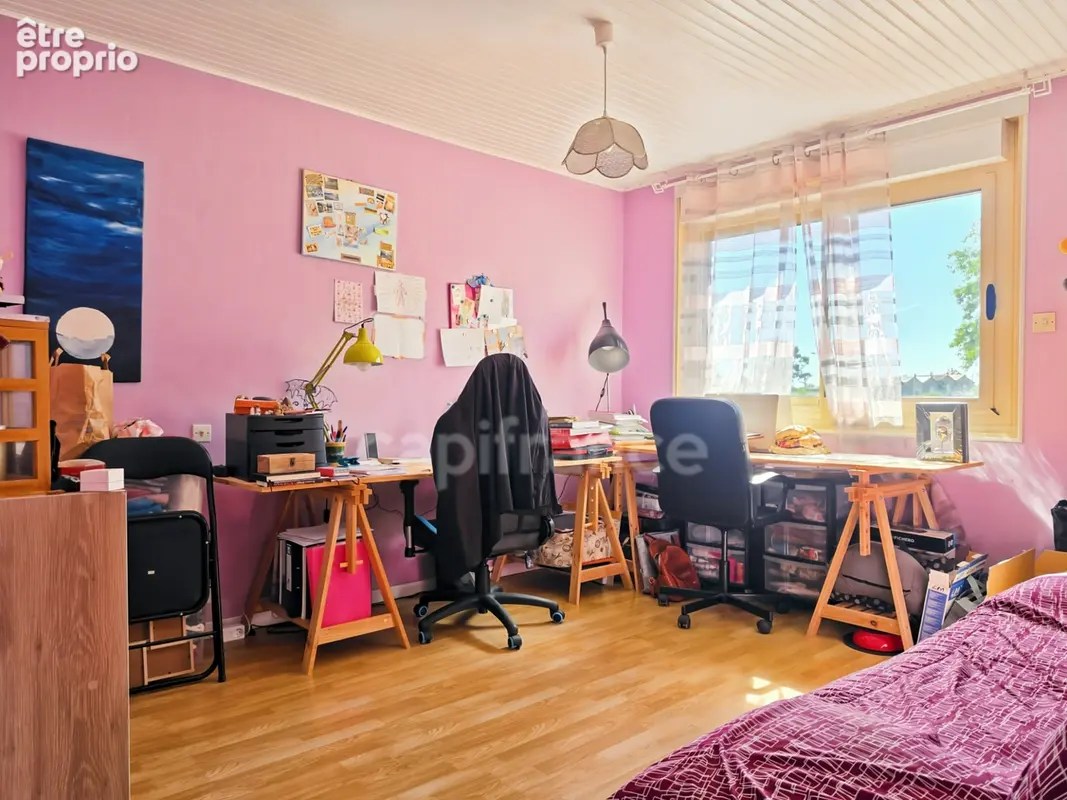 Noyen-sur-sarthe - maison de 101,45 m² avec jardin, terrasse et garage - photo 9