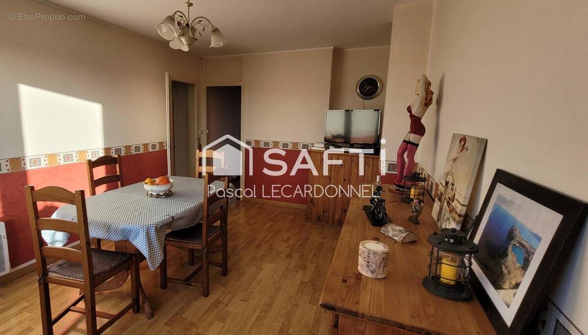 Photo 1 - Appartement à FLEURY-LES-AUBRAIS