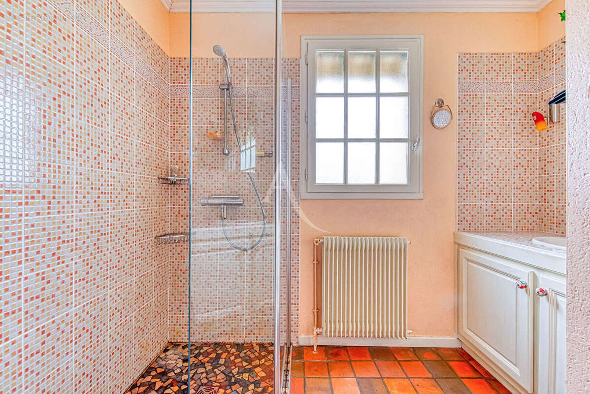 Maison à BLAISON-GOHIER