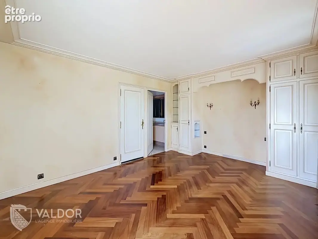 Appartement 6 pièces 115 m² à vendre à Villefranche-Sur-Saone (69400) - photo 11