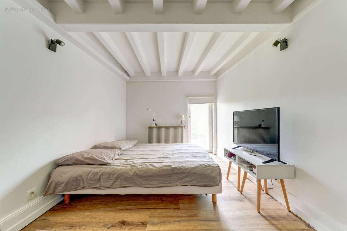 Appartement 144 m² à Collonges-Au-Mont-D'or  - photo 8