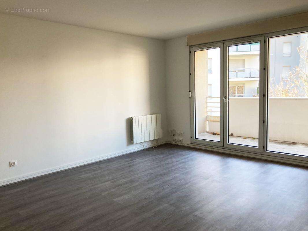 Appartement à LYON-9E