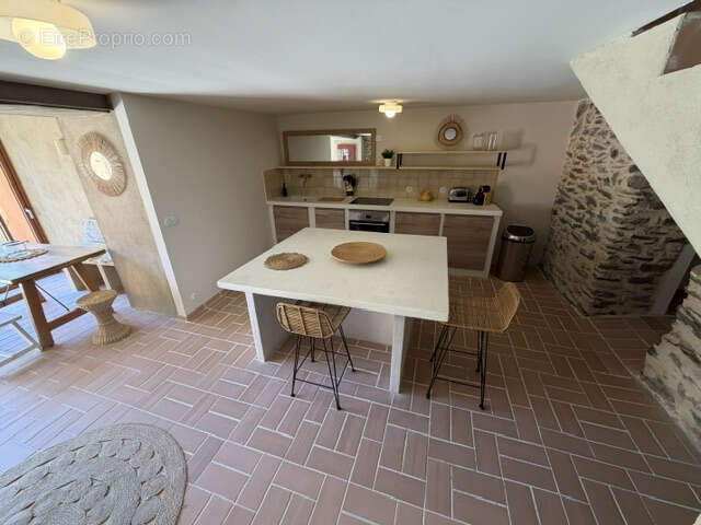En vente à Collioure : immobilier de prestige : maison avec terrasses jardin et parking - photo 17