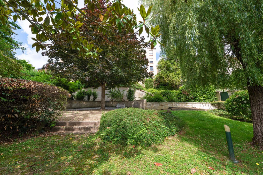 Appartement à MAISONS-LAFFITTE