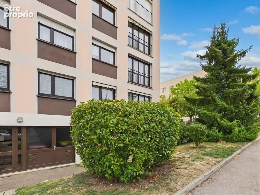 Appartement de 91 m2, 3 chambres, garage et cave : une belle opportunité à saisir ! - photo 9