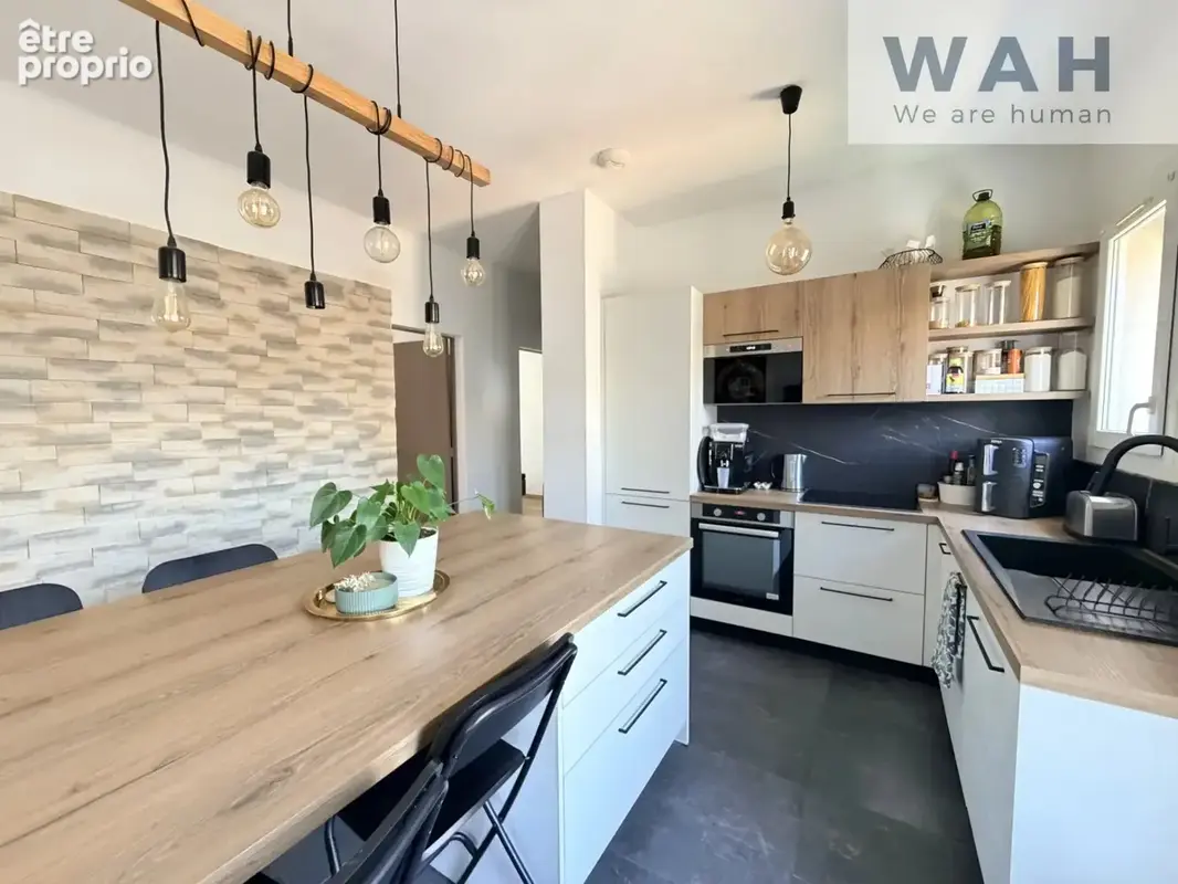 Appartement t4 74m2 jardin + cave + place de parking - quart - photo 2