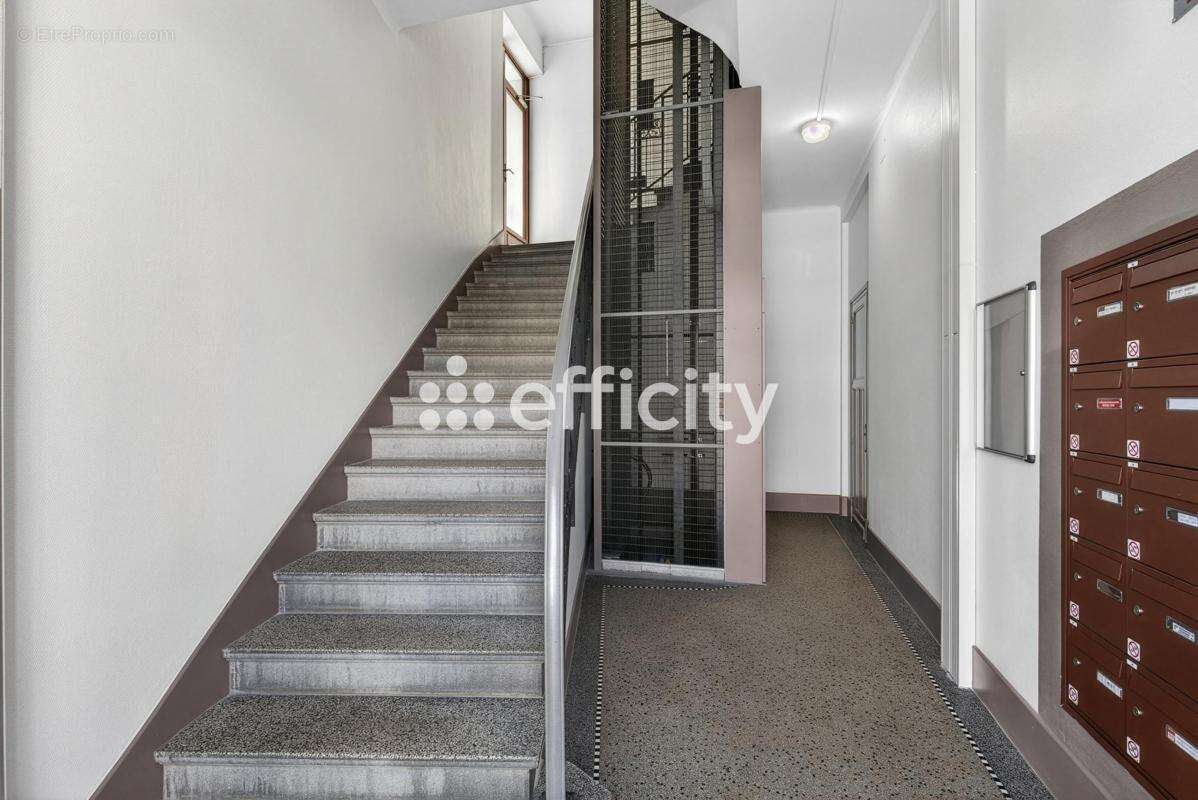 Appartement à AIX-LES-BAINS