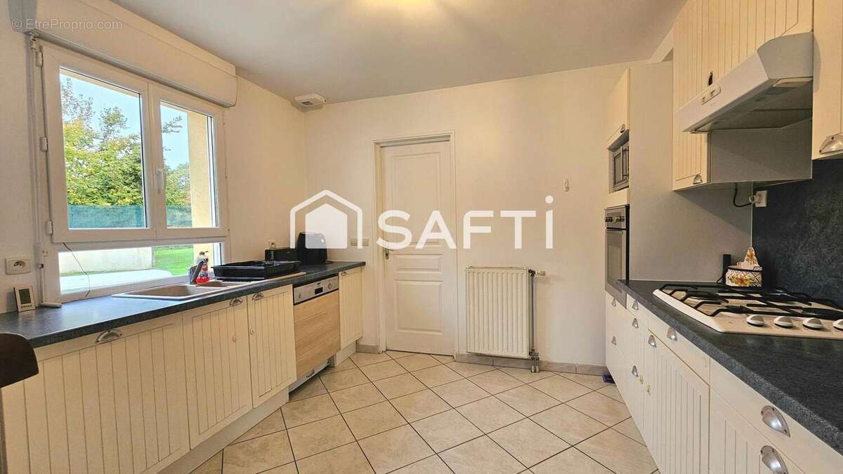 Photo 3 - Maison à LA QUEUE-LES-YVELINES