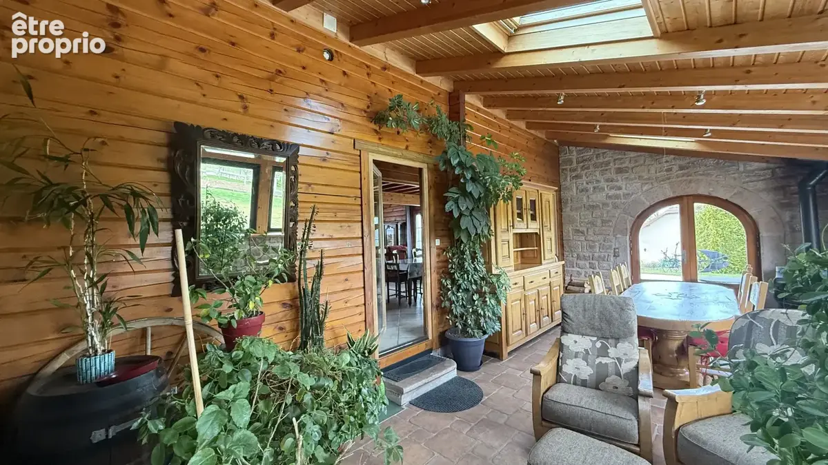 La Voivre - Rare - Très beau chalet sur un terrain paysagé de 2528m2 - photo 13