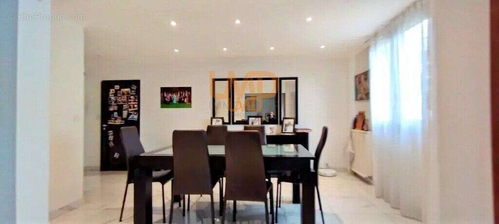 Appartement à MARSEILLE-13E