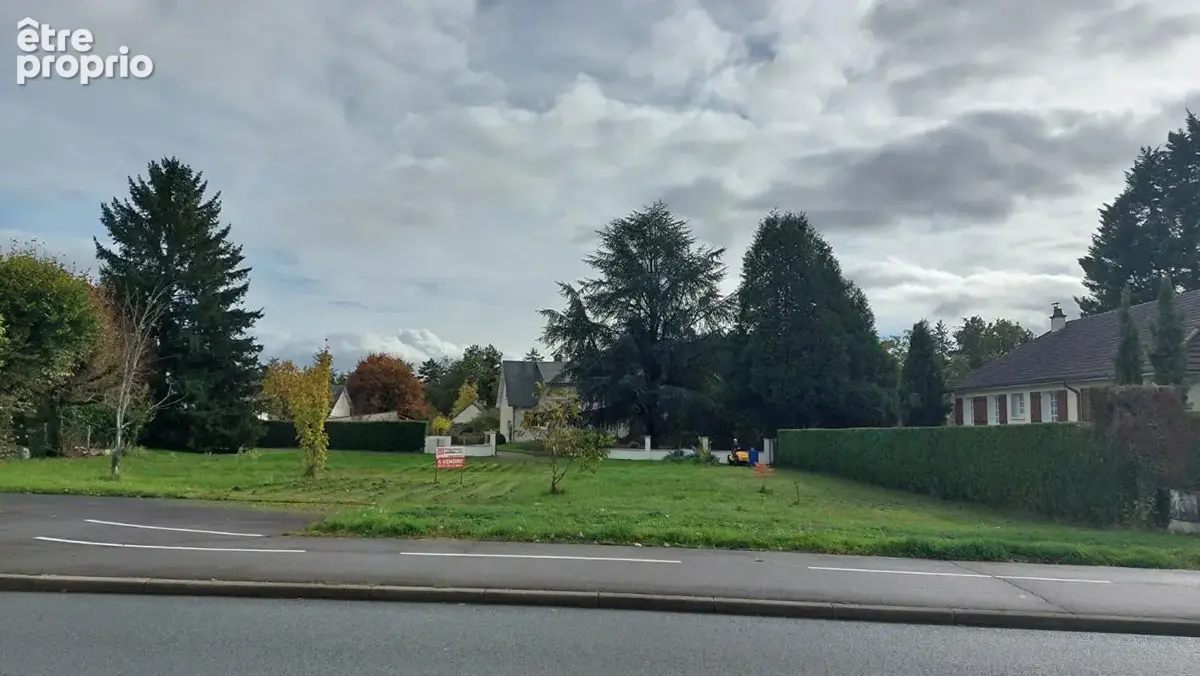 Terrain à Maubranche -Moulins Sur Yèvre 18390 - photo 3