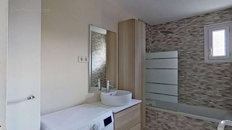 Appartement à BONNEUIL-SUR-MARNE