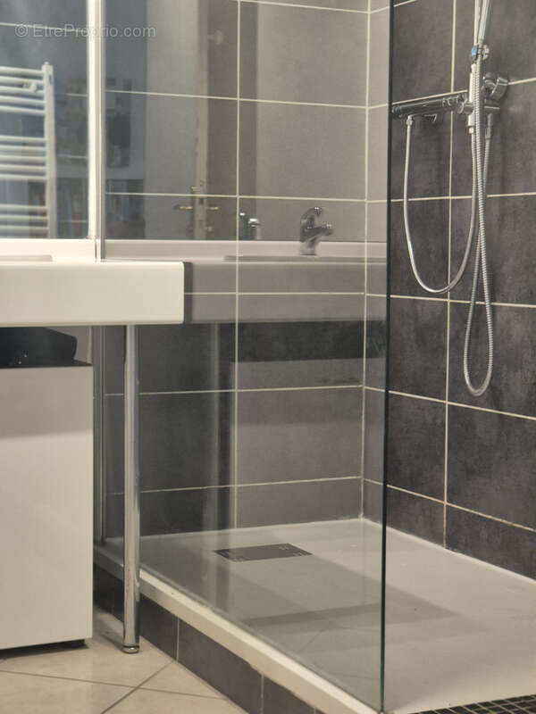 Appartement à MARSEILLE-10E