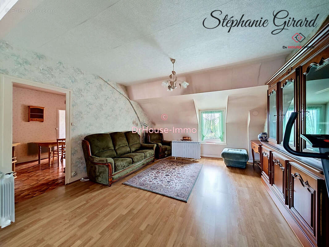 Appartement 92 m² à Saran  - photo 4