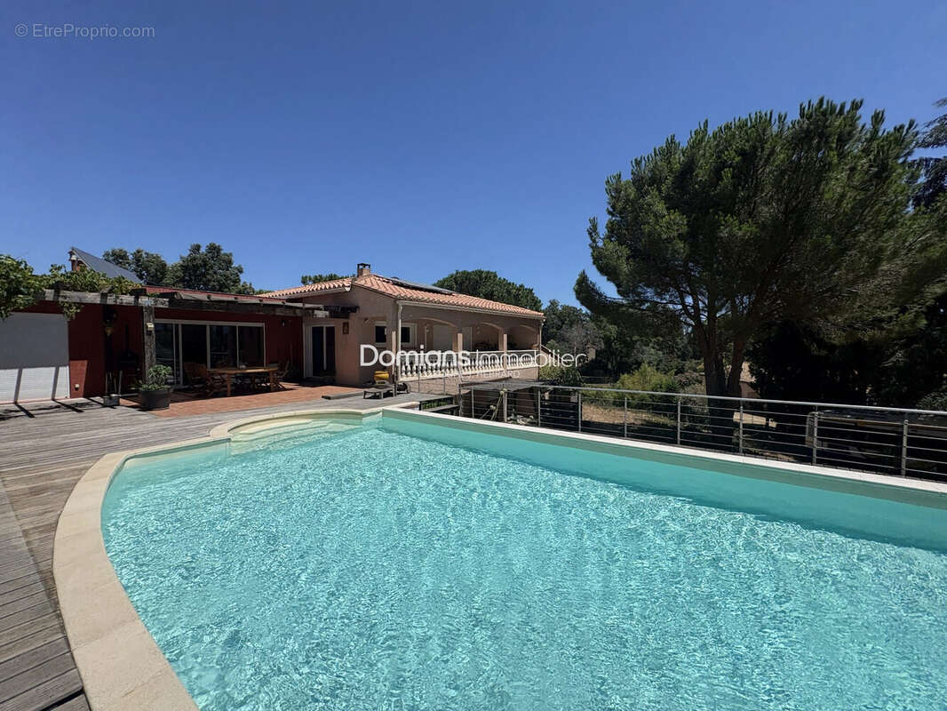 Maison 284 m² à Millas  - photo 9