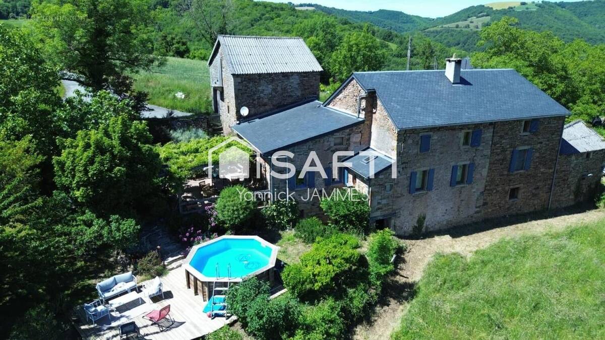 Photo 1 - Maison à COUPIAC