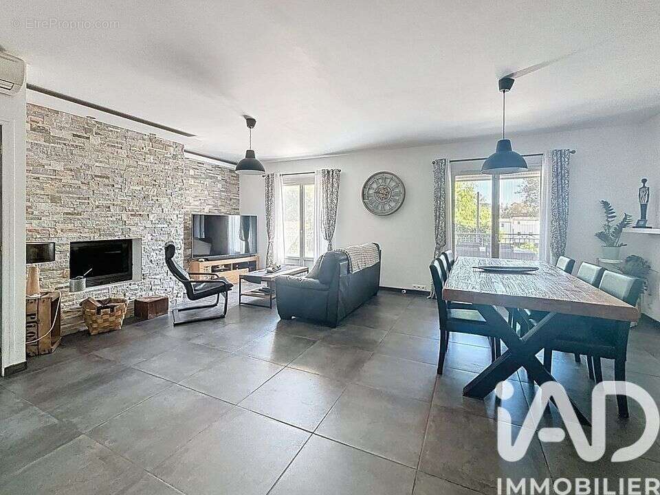Photo 4 - Maison à CEYRESTE